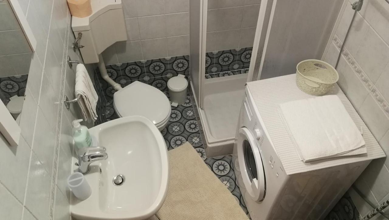 Studio Apartman Erika Ližnjan Dış mekan fotoğraf