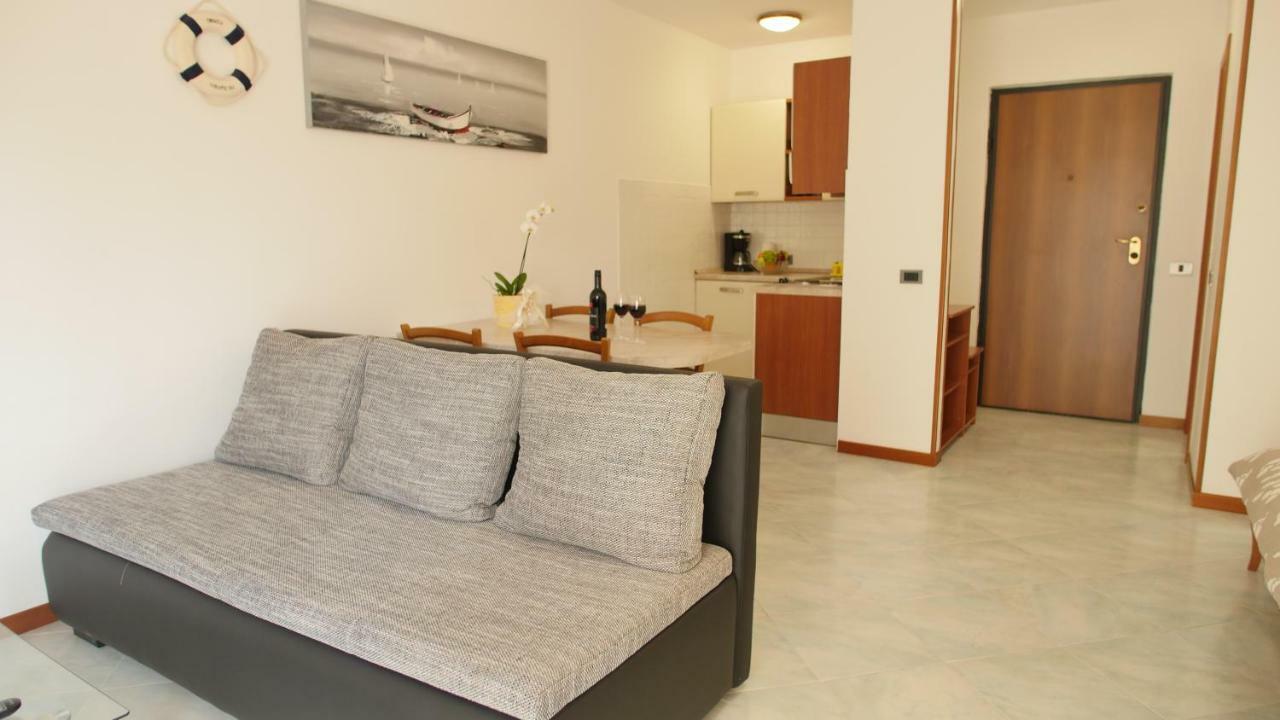 Studio Apartman Erika Ližnjan Dış mekan fotoğraf